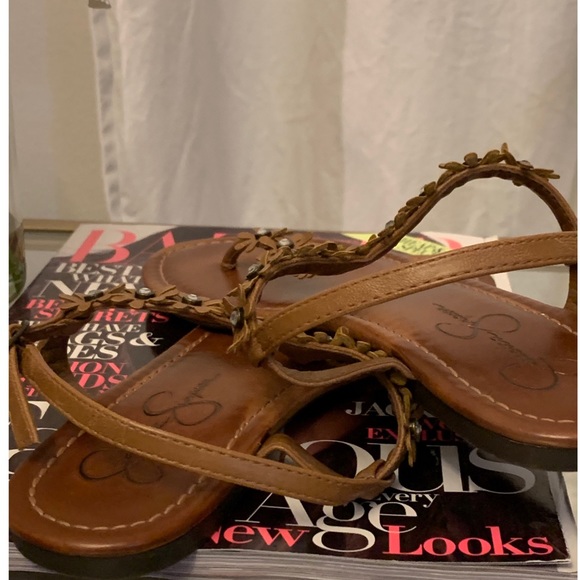 Jessica Simpson Sandals - Picture 2 of 3